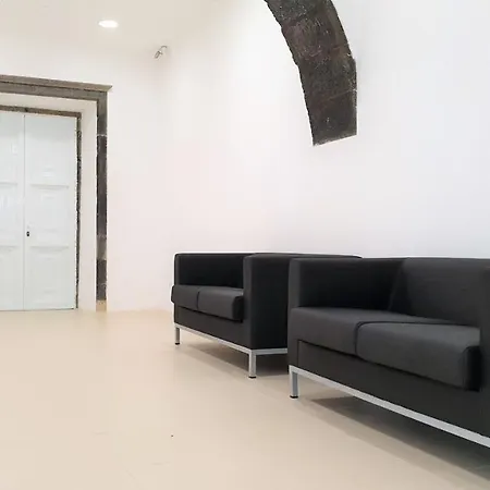 Casa Do Teatro 招待所 蓬塔德尔加达