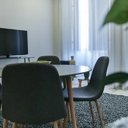 Casa Do Teatro Konukevi 2*