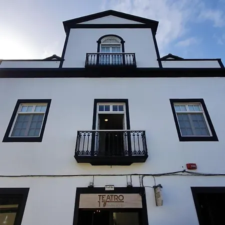 Konukevi Casa Do Teatro
